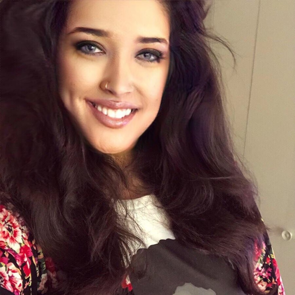 Meet your Posher, Juli